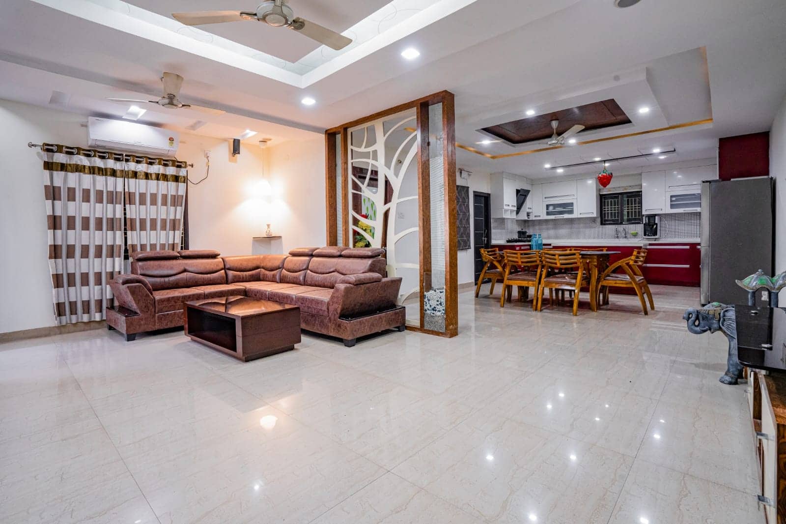 Crescent Stays | Telecom Nagar — photo 2